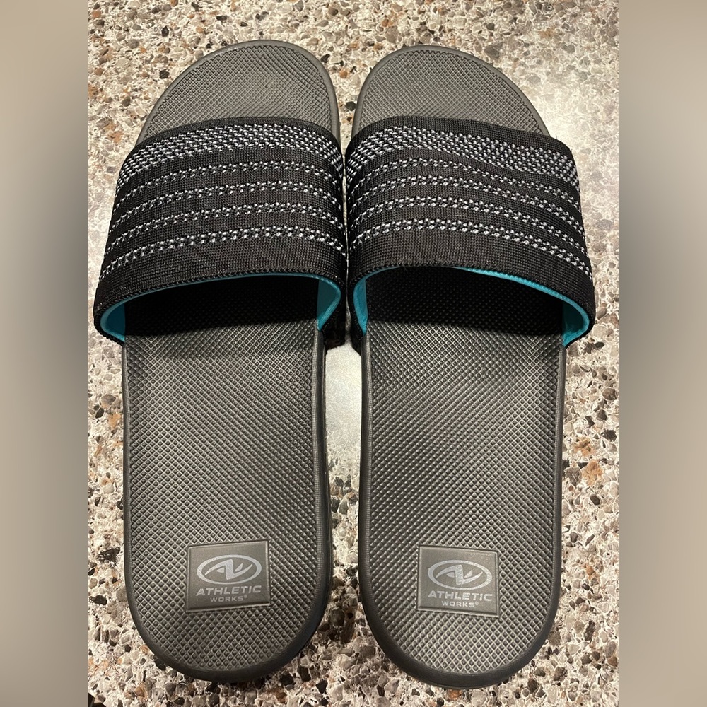 Men’s Athletic Works slides